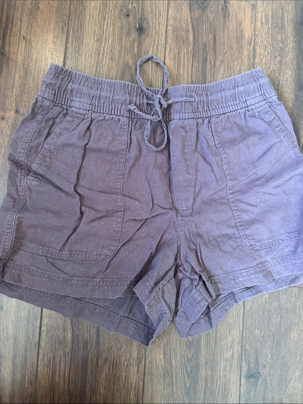 GAP Women’s Plum Drawstring Shorts, Size Small